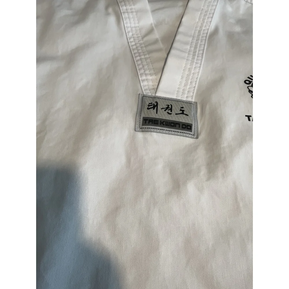 Taekwondo Gi Set Quinones Youth Large White Uniform
